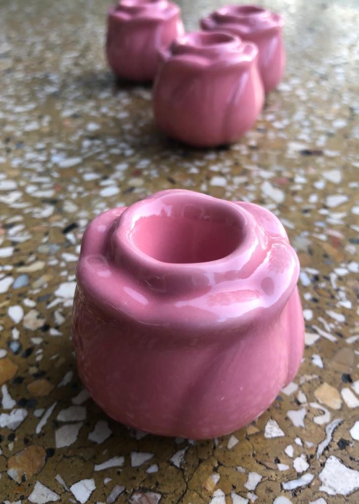 Set of 4 candle holders