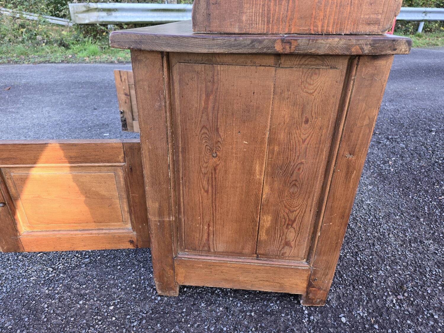 Parisian dresser buffet