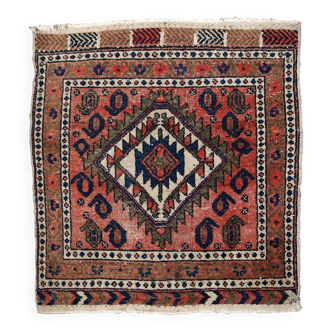 Tapis ancien fait main Kurde Bagface en laine rouge pâle (55cm x 59cm)