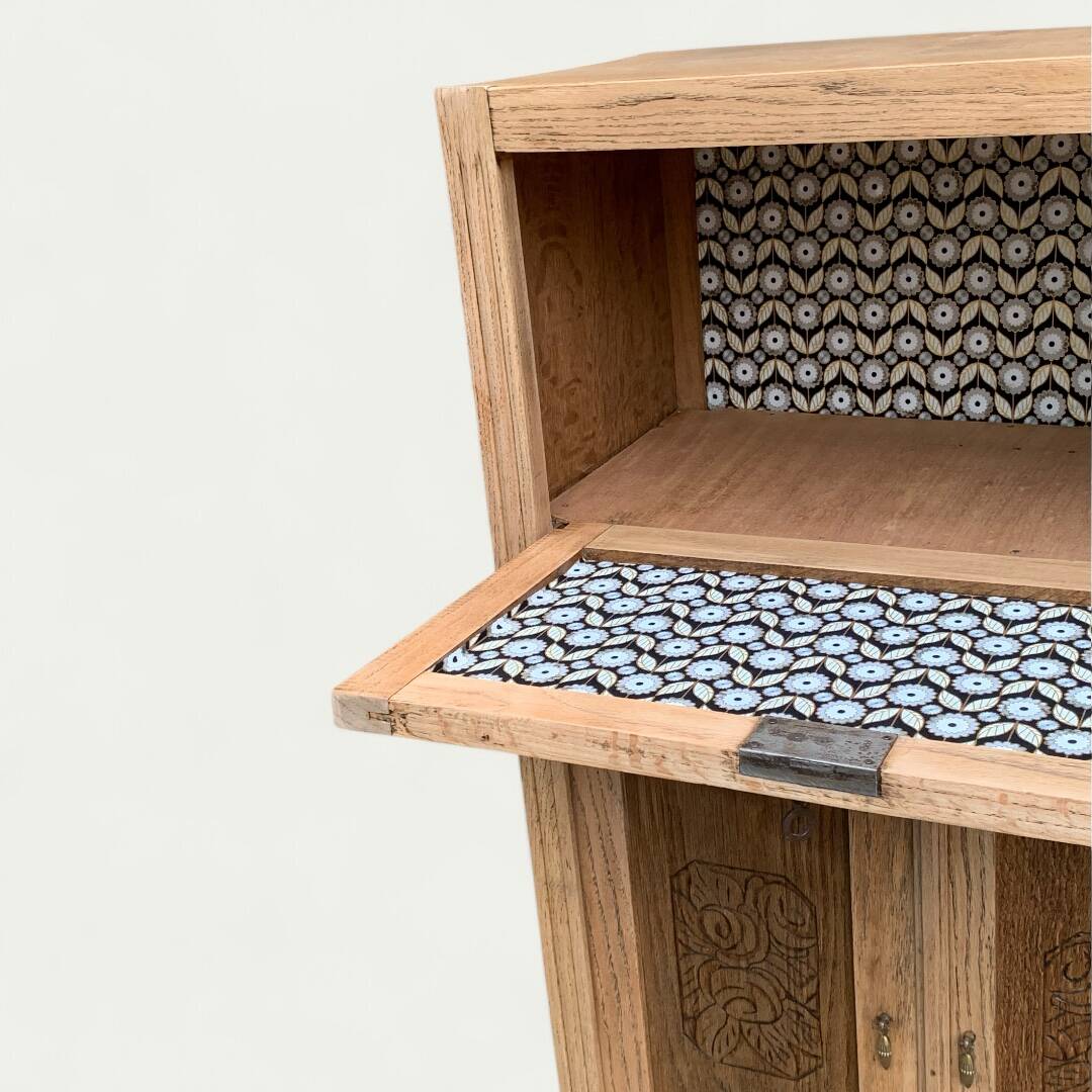 Parisian art deco sideboard in raw oak 1930