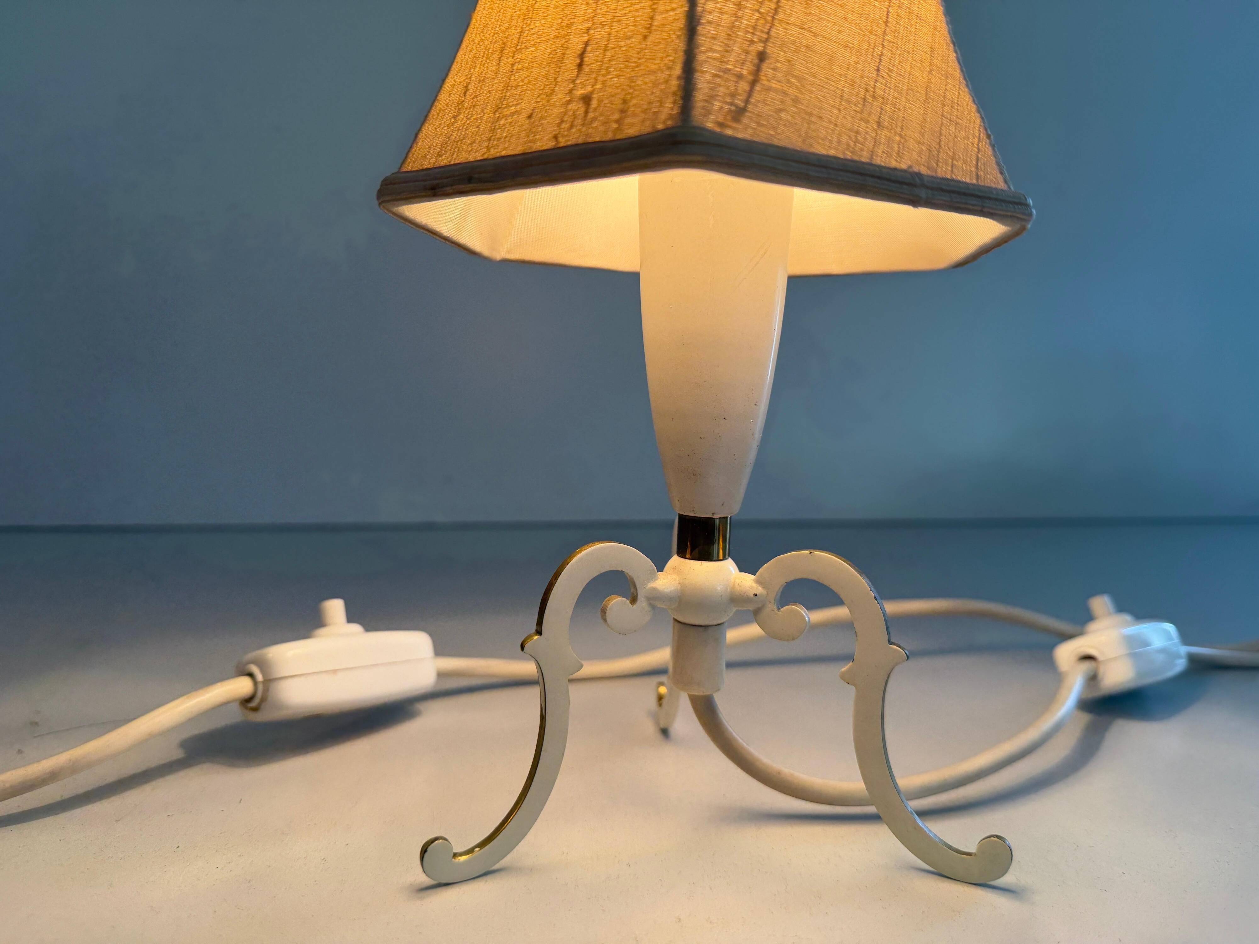 Paire de lampes de chevet du milieu du siècle en laiton et abat-jour en tissu, années 1960, Allemagne