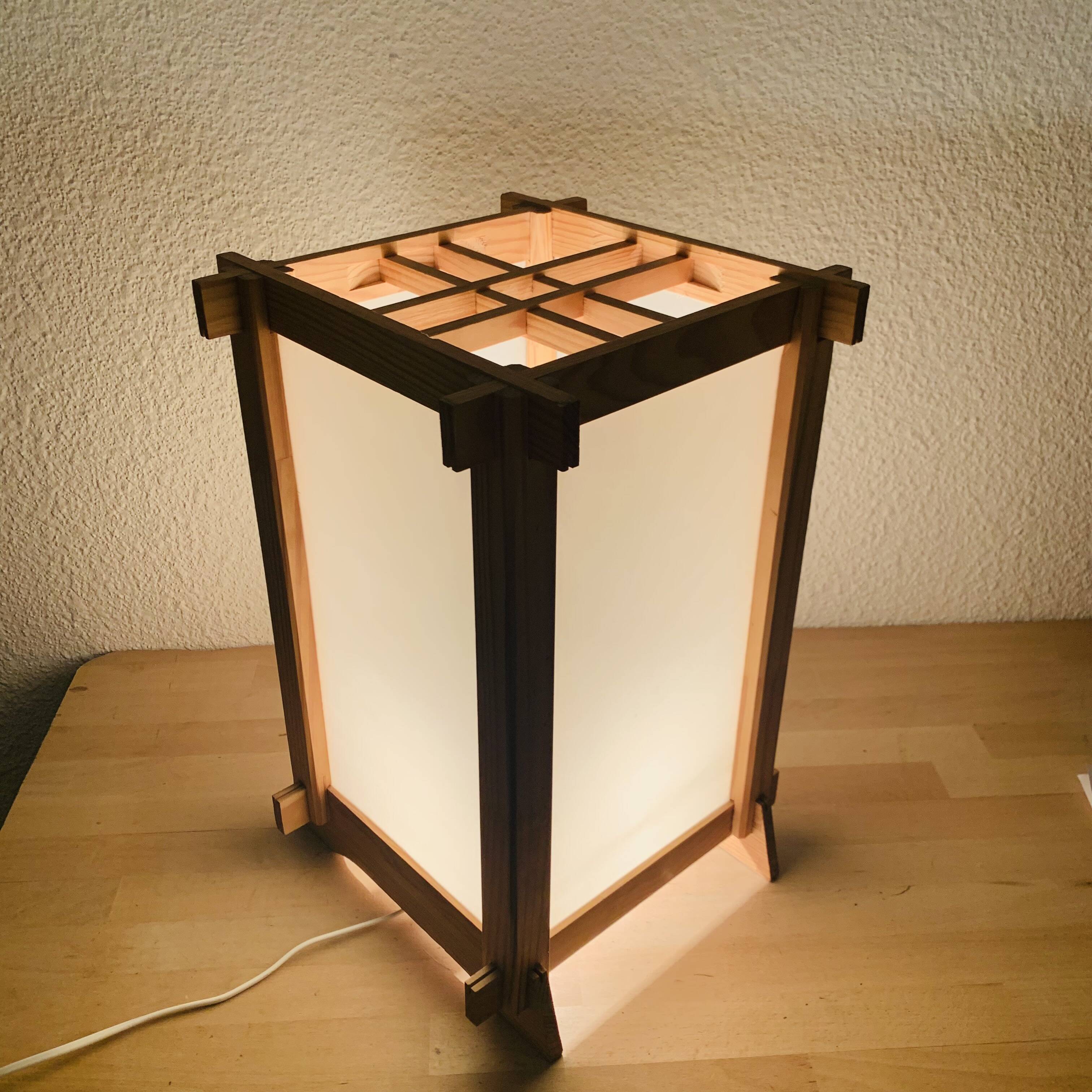 Vintage Japanese-style lantern table lamp