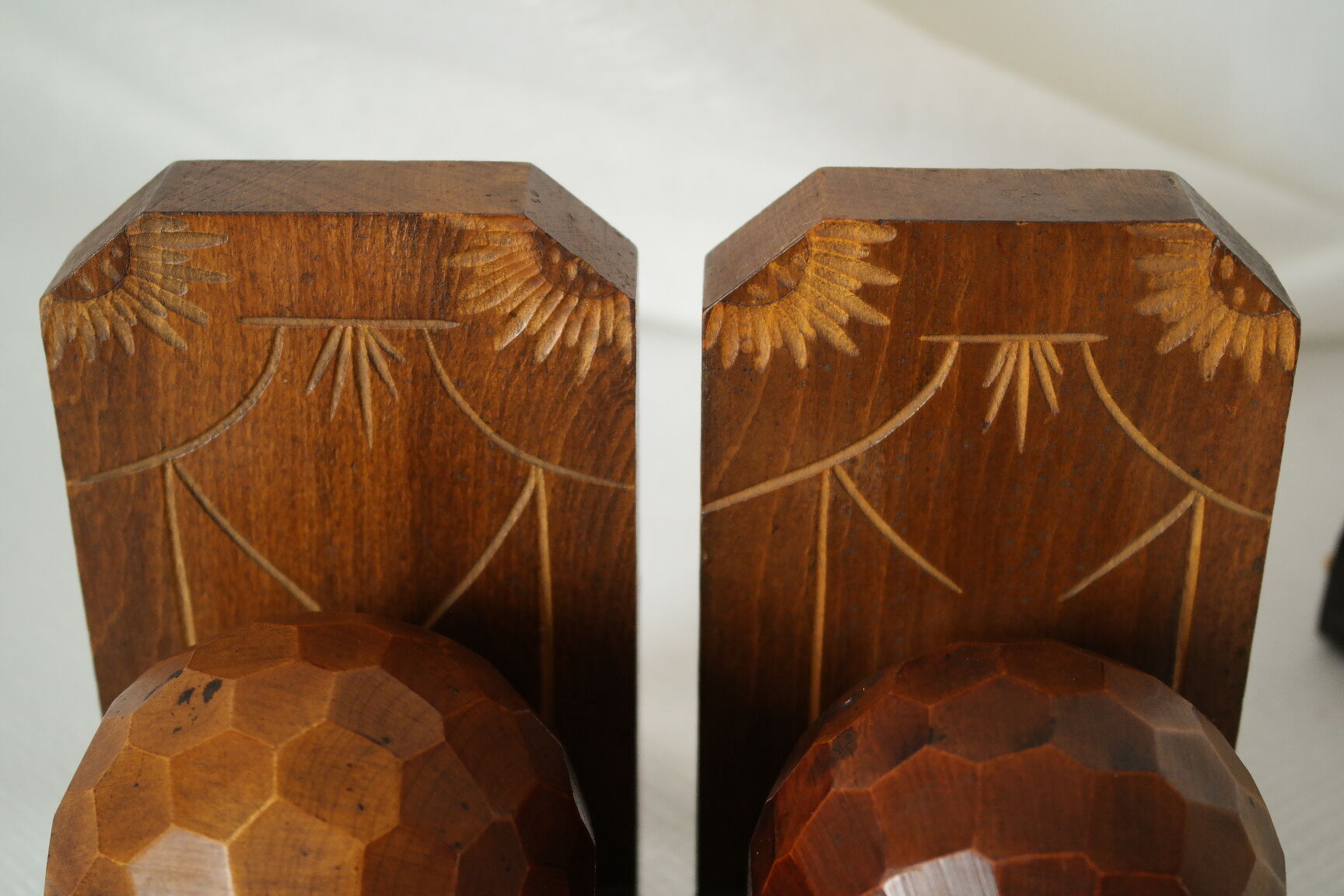 Art Deco bookends in wood faceted balls