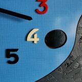 Vintage formica clock silent wall clock painter palette "Carrez bleu"