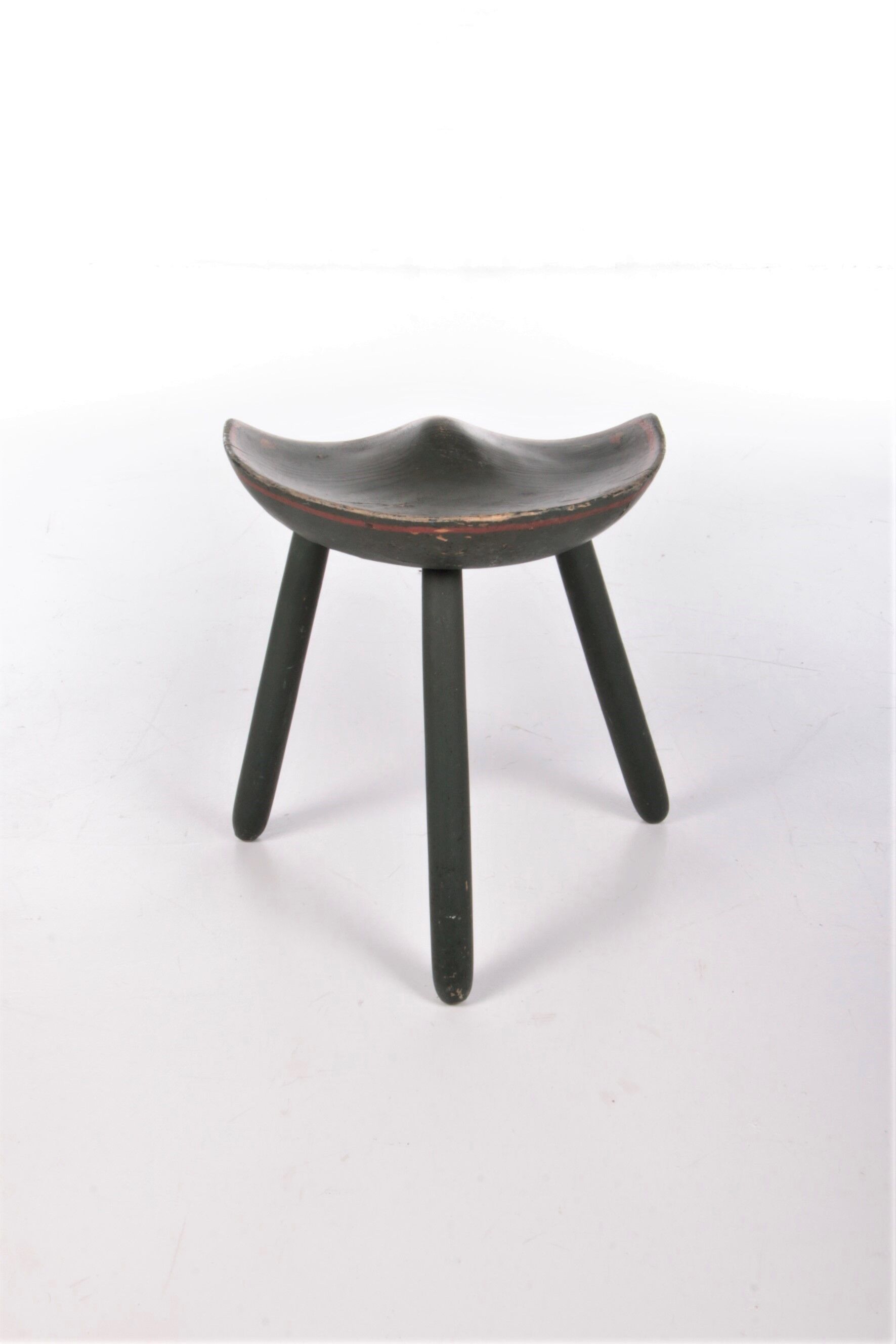 Vintage 1950s tripod stool by Mogens Lassen.