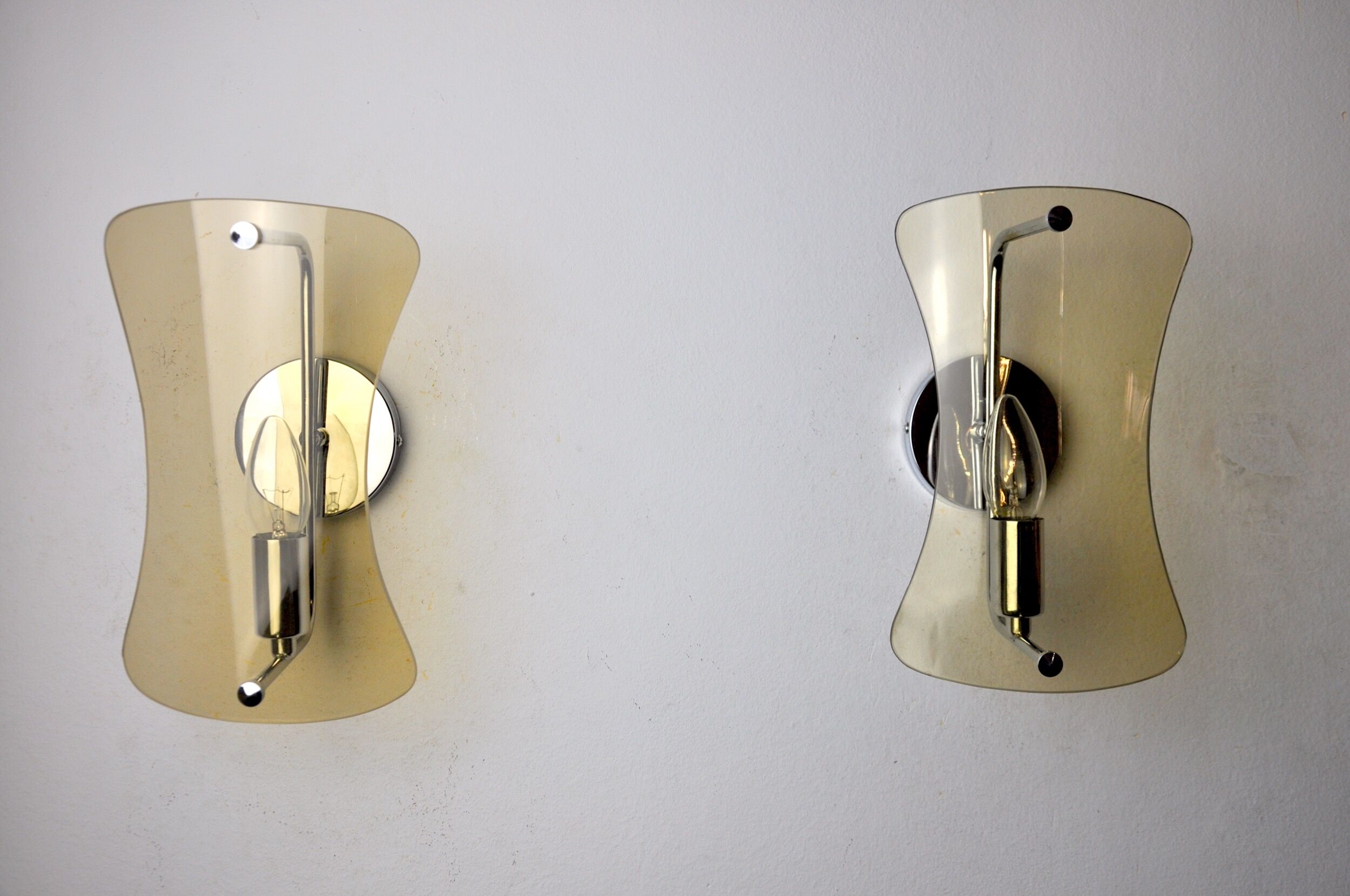 Pair of black sconces, murano glass, Italy, 1960