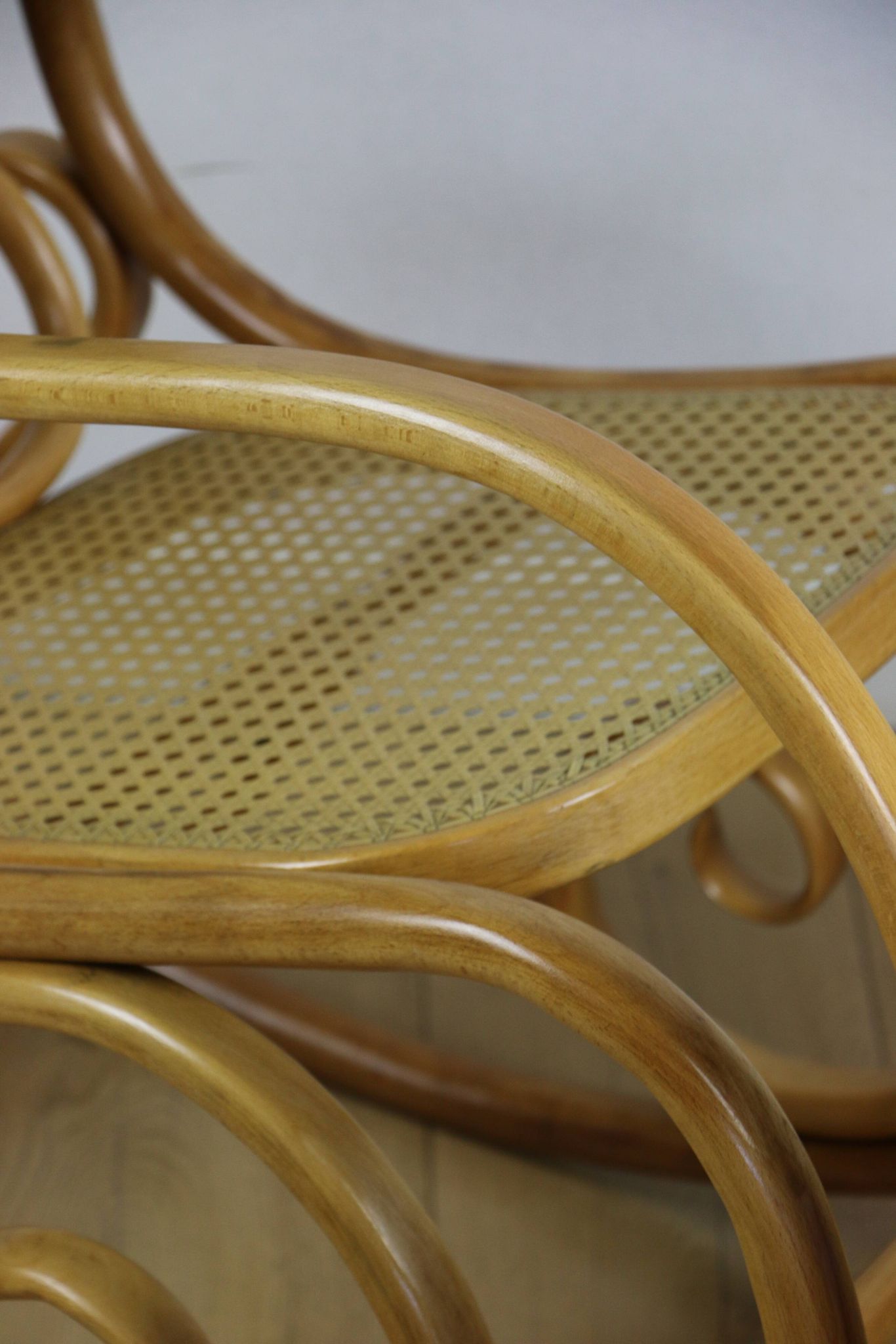 Rocking chair on runners, light beech wood, 1970s - very good condition