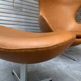 Restored Arne Jacobsen Egg armchair and ottoman for Fritz Hansen, 1960s