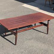 Table basse vintage en palissandre – style scandinave années 60