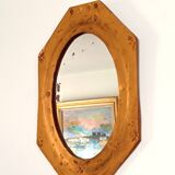 Small octagonal mirror in gold leather