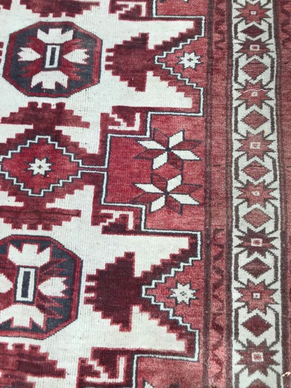 Vintage carpet Turkish konya done hand 108 X 180 CM