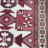 Vintage carpet Turkish konya done hand 108 X 180 CM