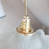 Suspension in frosted white opaline