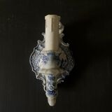 Porcelain wall lamp