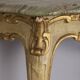 EARLY 20TH CENTURY BAROQUE-STYLE GOLDEN WOOD AND ONYX WALL CONSOLE TABLE