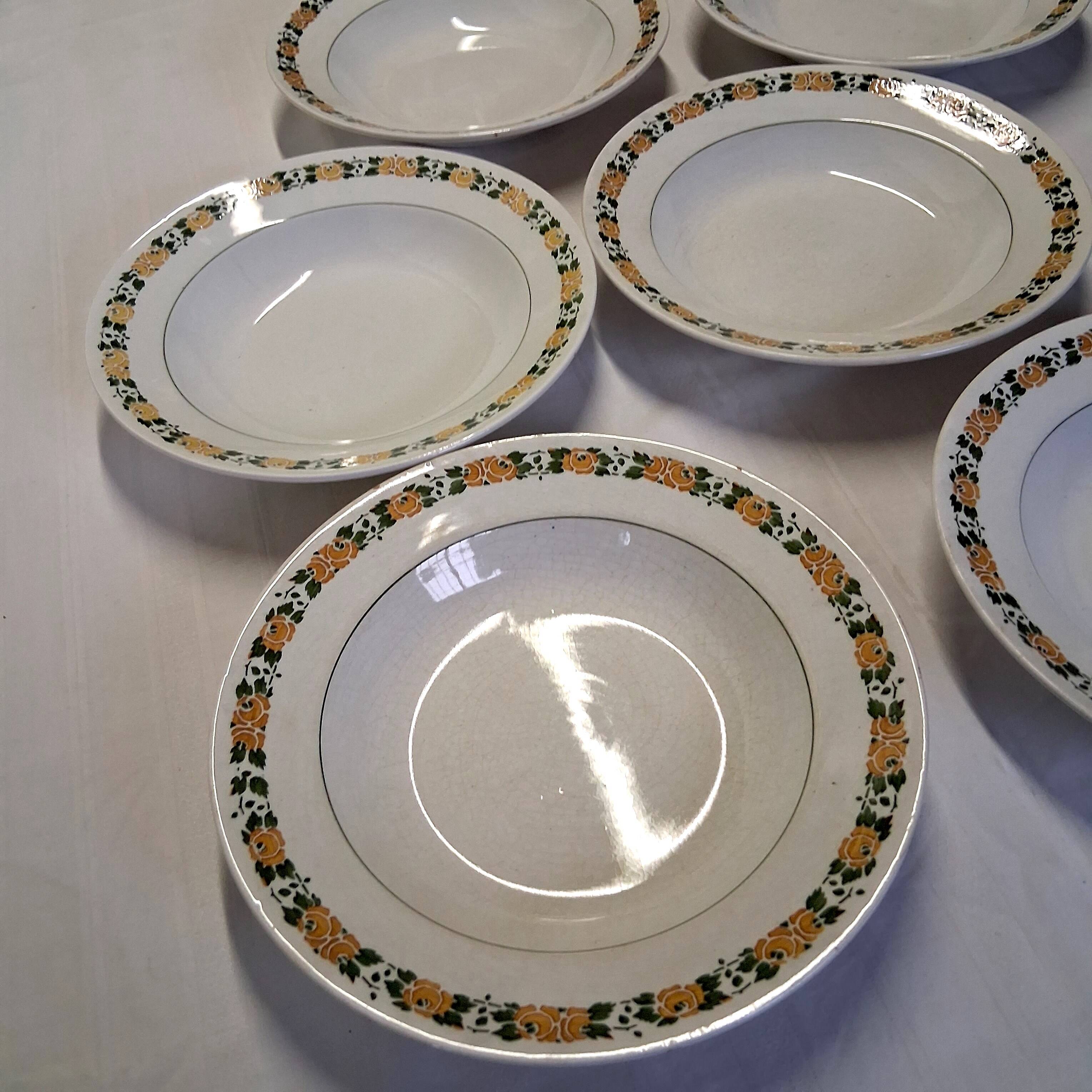 6 antique Villeroy & Boch soup plates in good condition