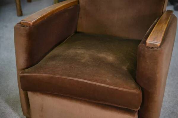 Paire de fauteuils Club en velours Art Déco dans le goût de Jules Leleu 1930’s