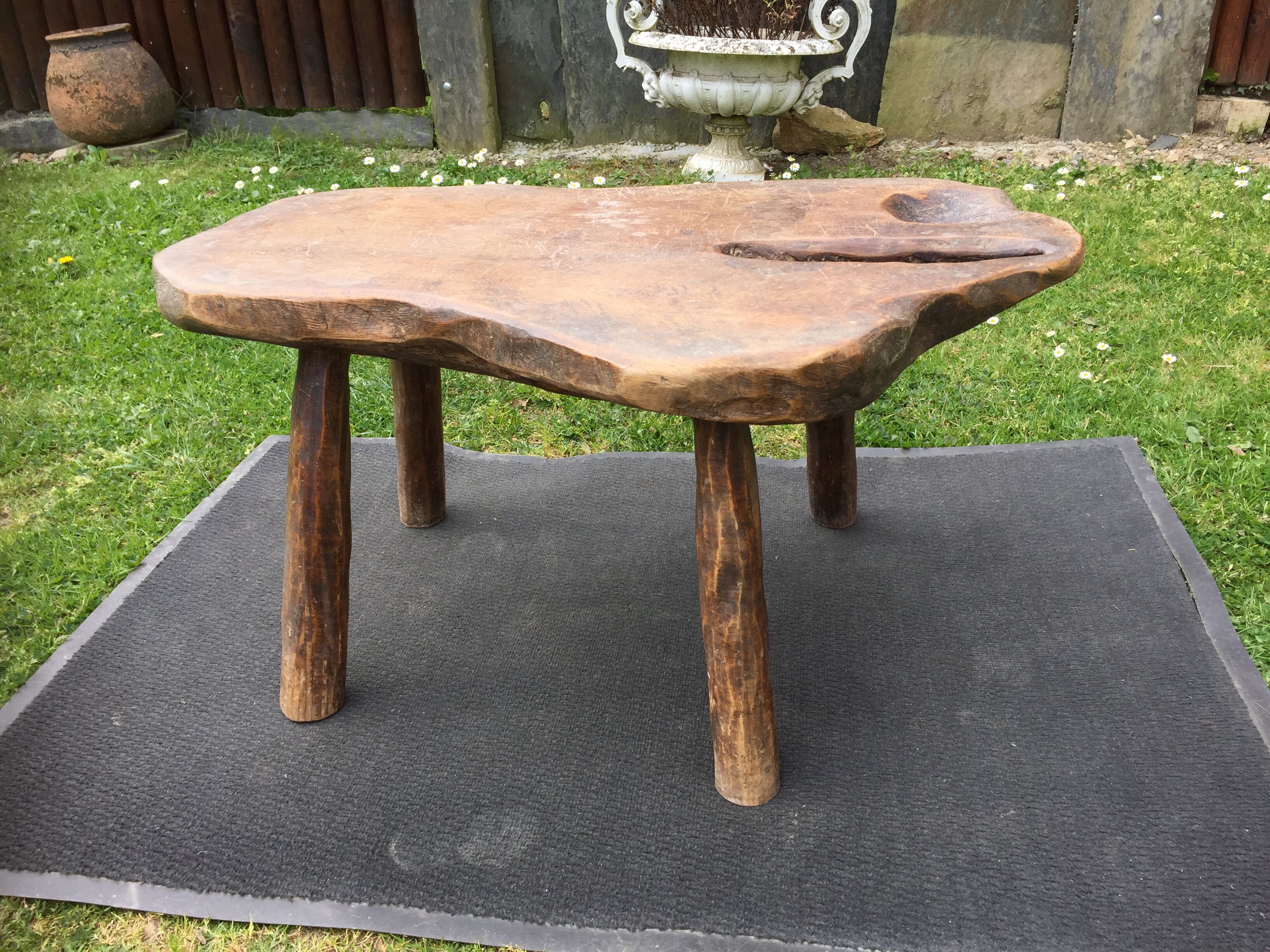 Brutalist vintage coffee table with 4 feet in oak
