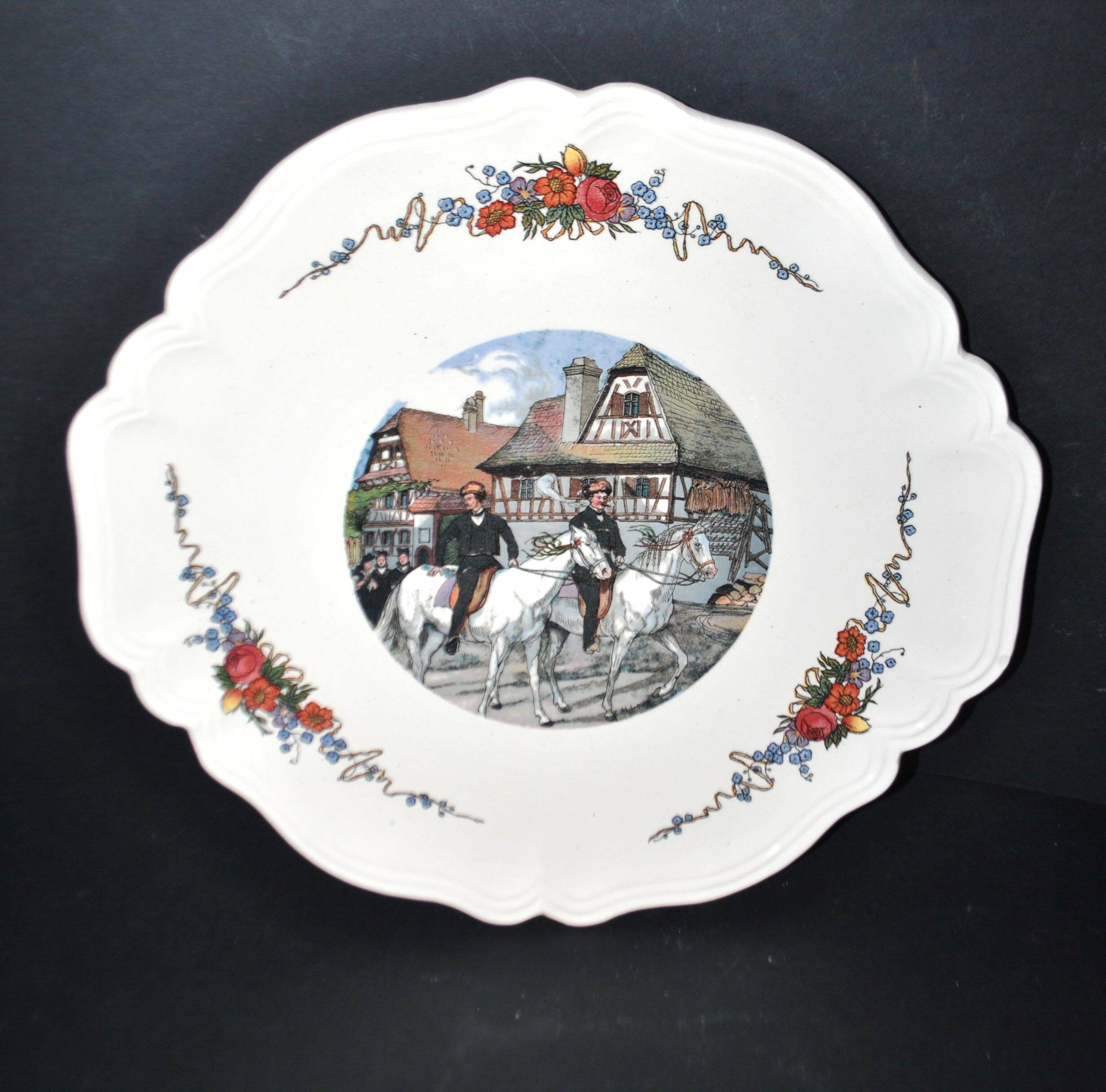 Sarreguemines plate Obernai cut out in earthenware with horsemen decoration Alsace by Loux