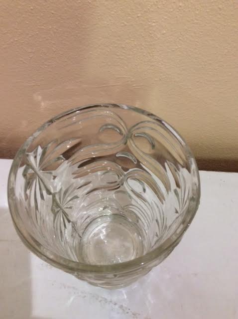 Glass vase