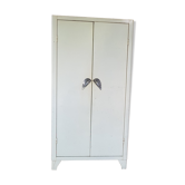 Parisian kitchen cupboard
