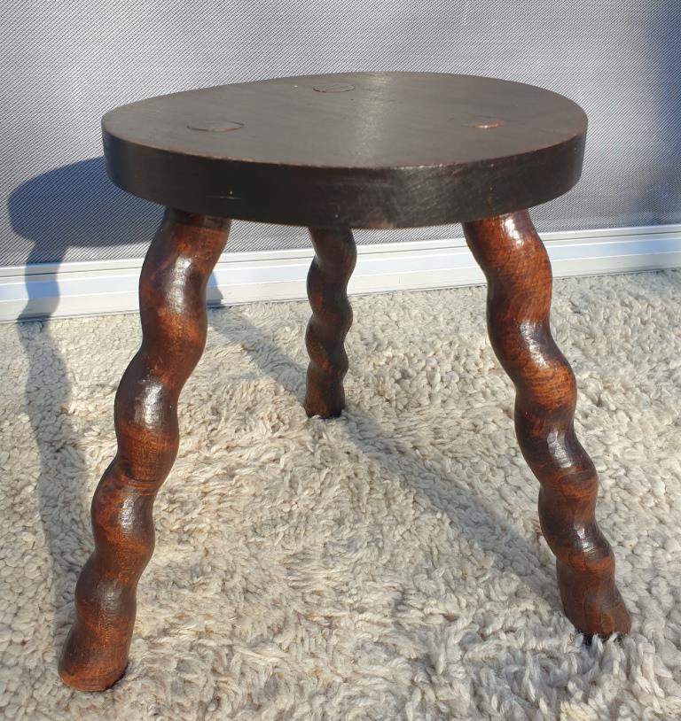 Set 2 nature deco milking stools