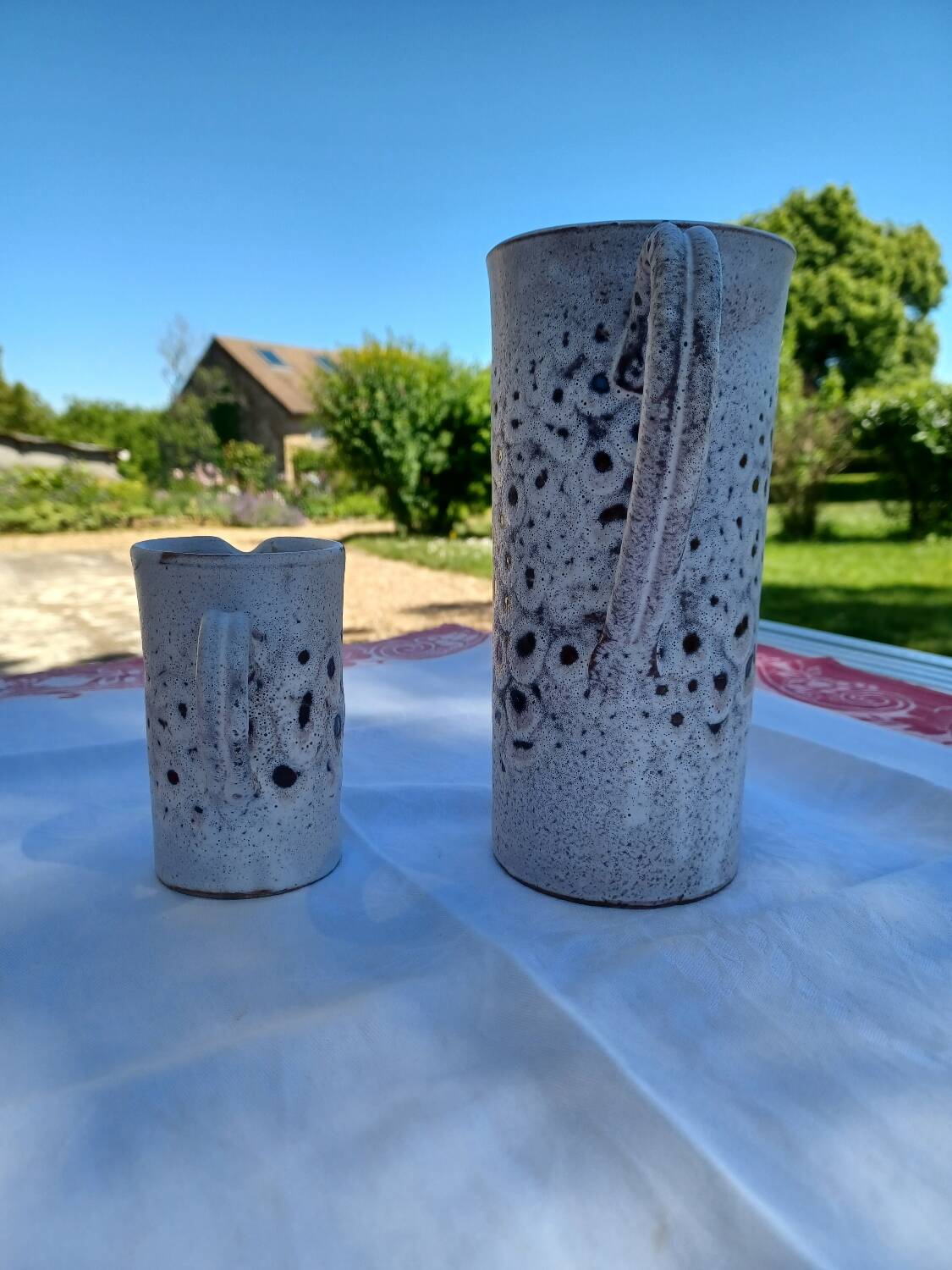 Ensemble de 2 pichets céramique de Vallauris