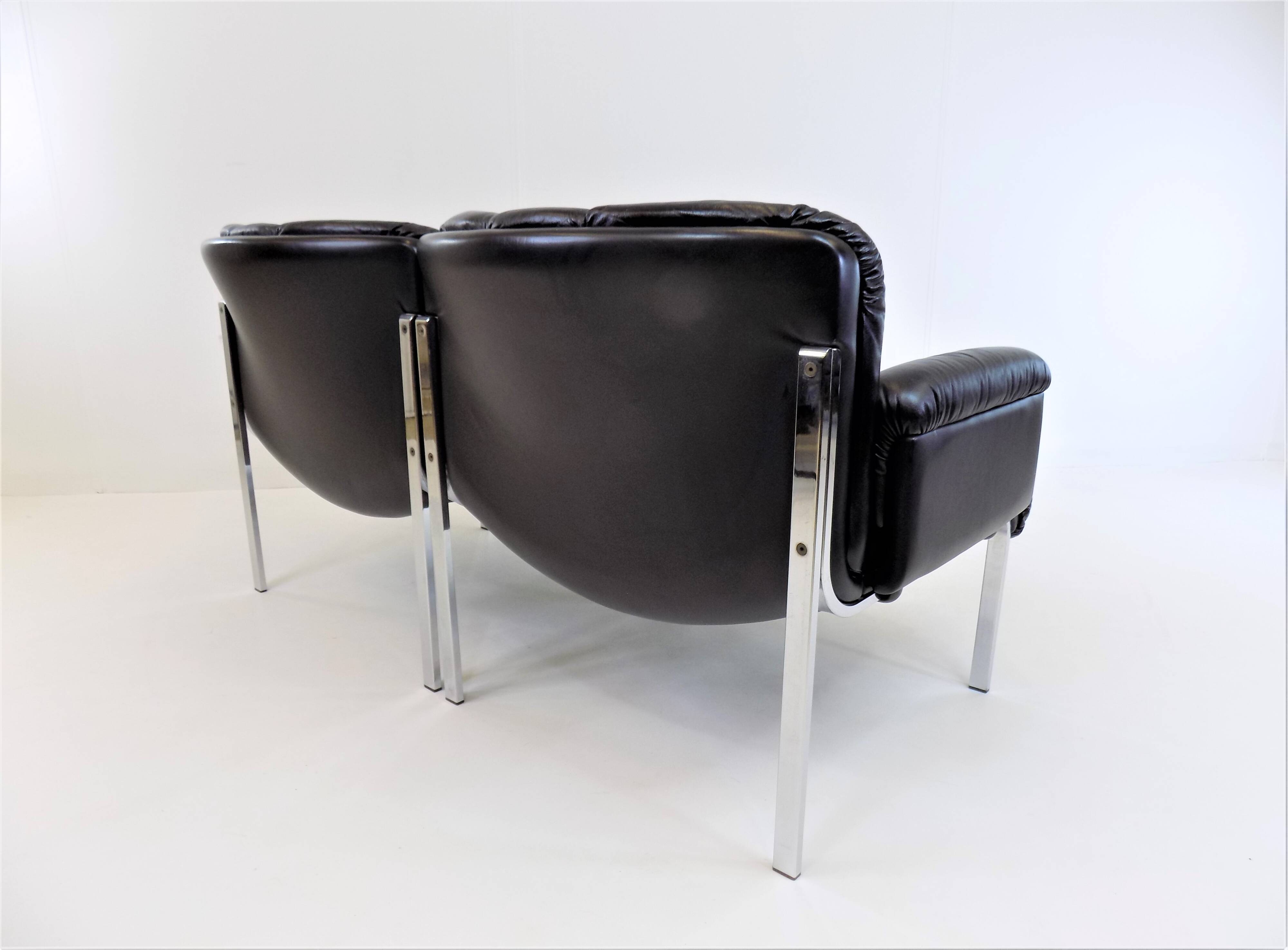 Girsberger Eurochair leather sofa 2-seater