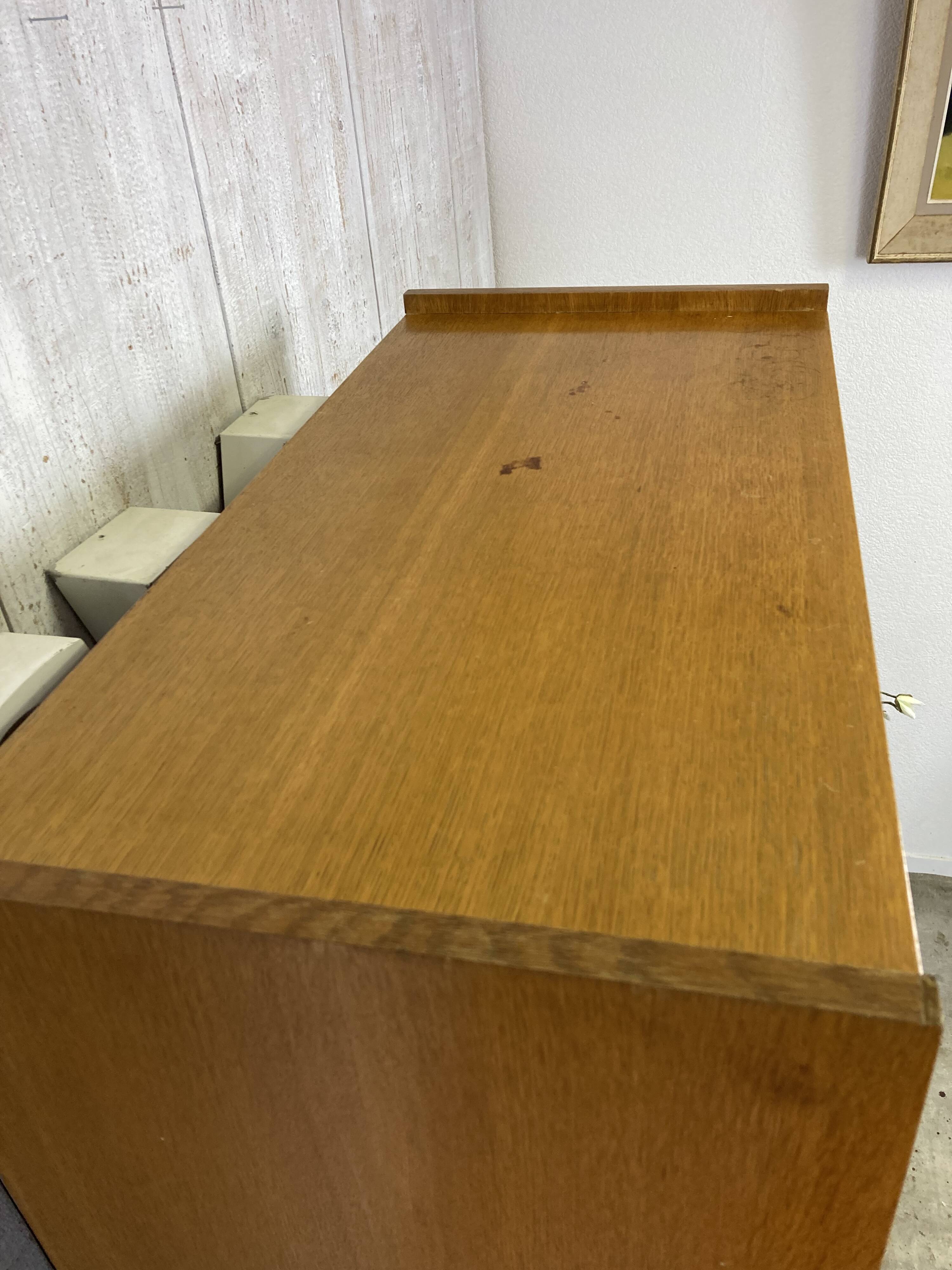 Modernist Secretary