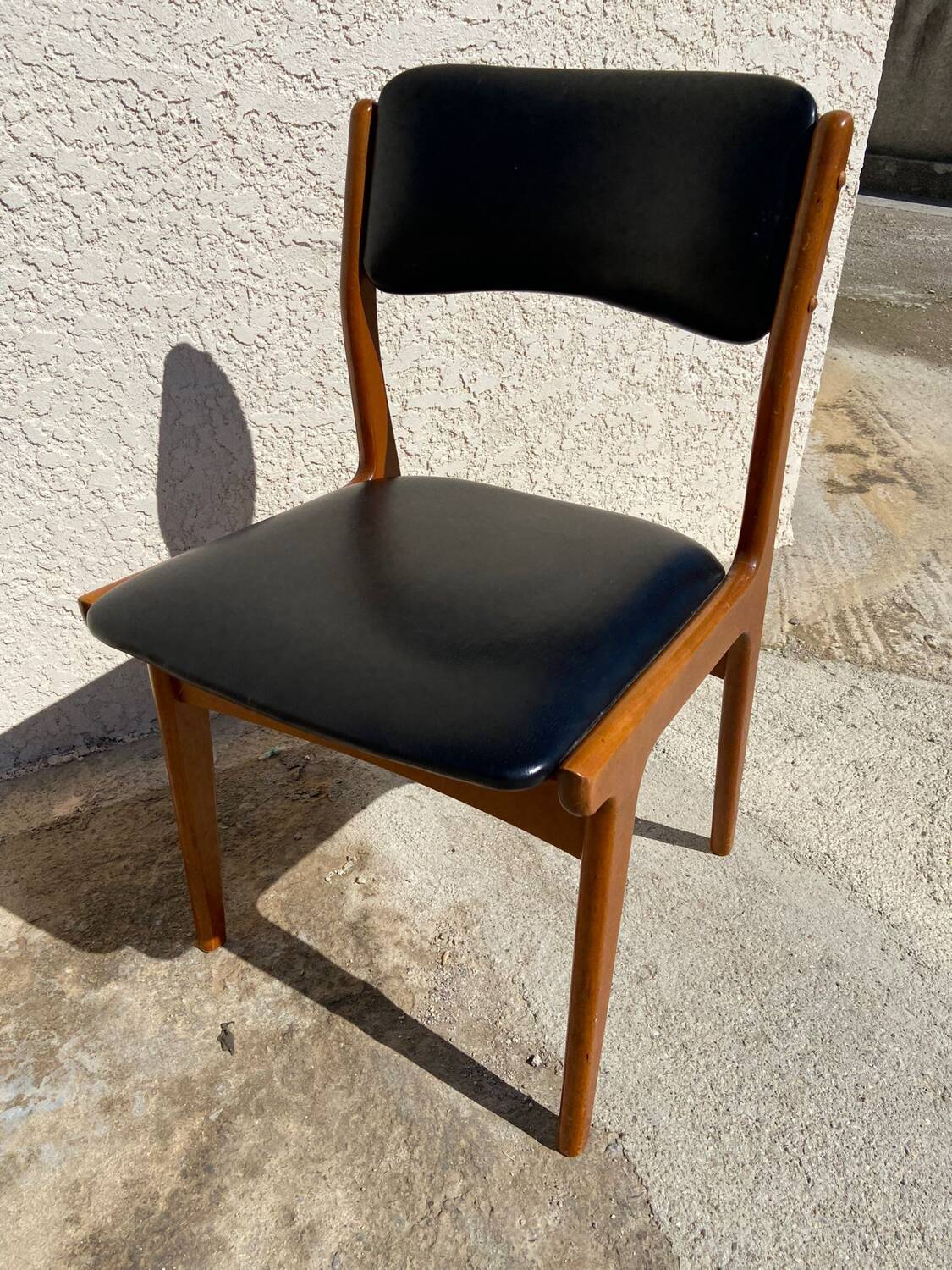 Pair of Scandinavian chairs