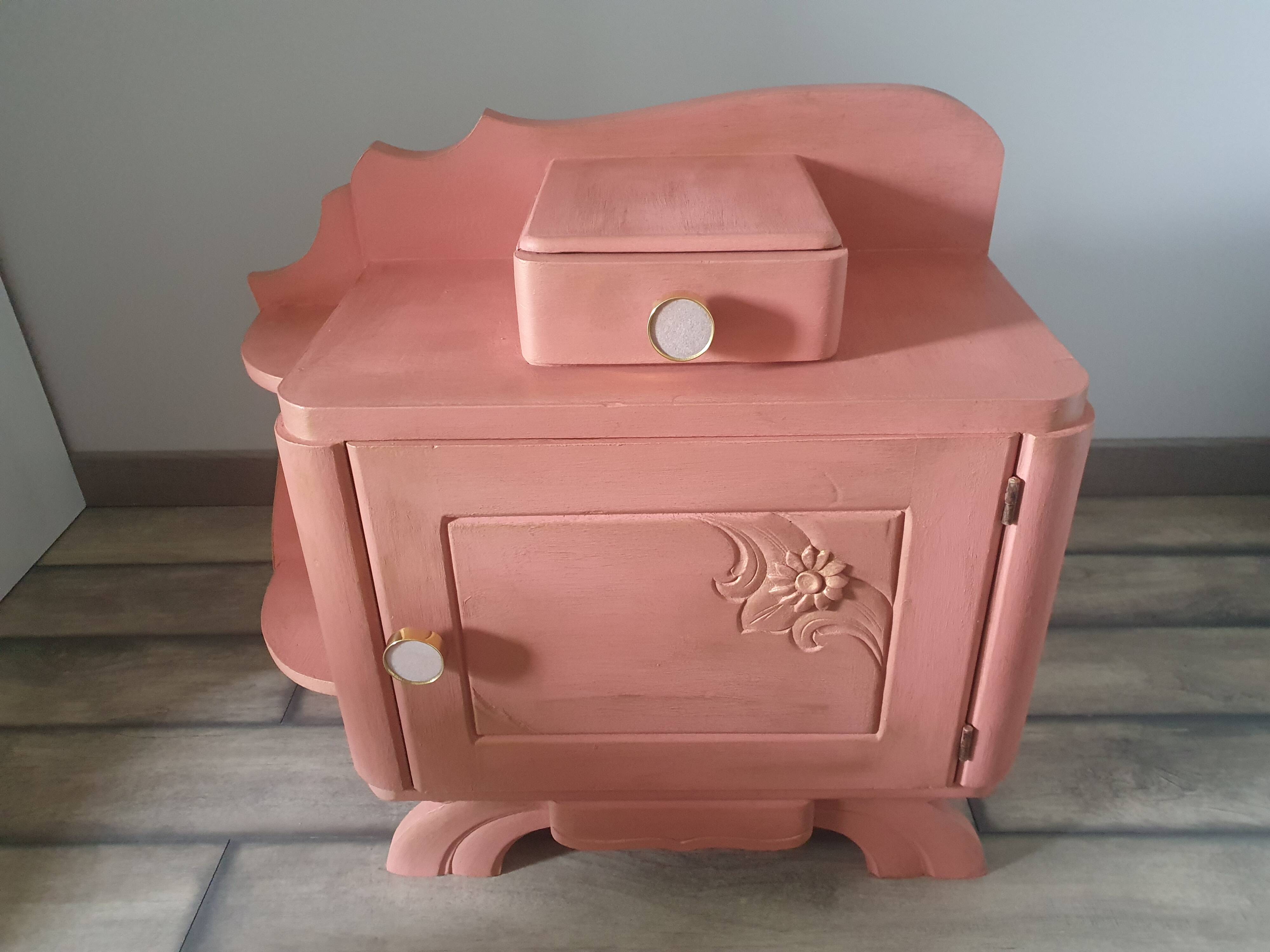 Occasional furniture