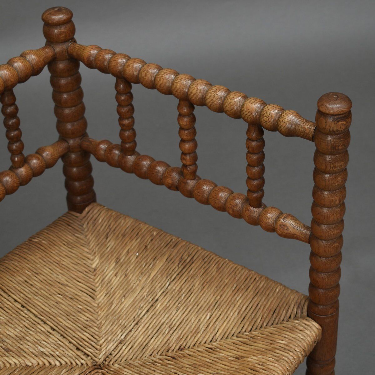 Vintage turned oak corner side chair, 1930s