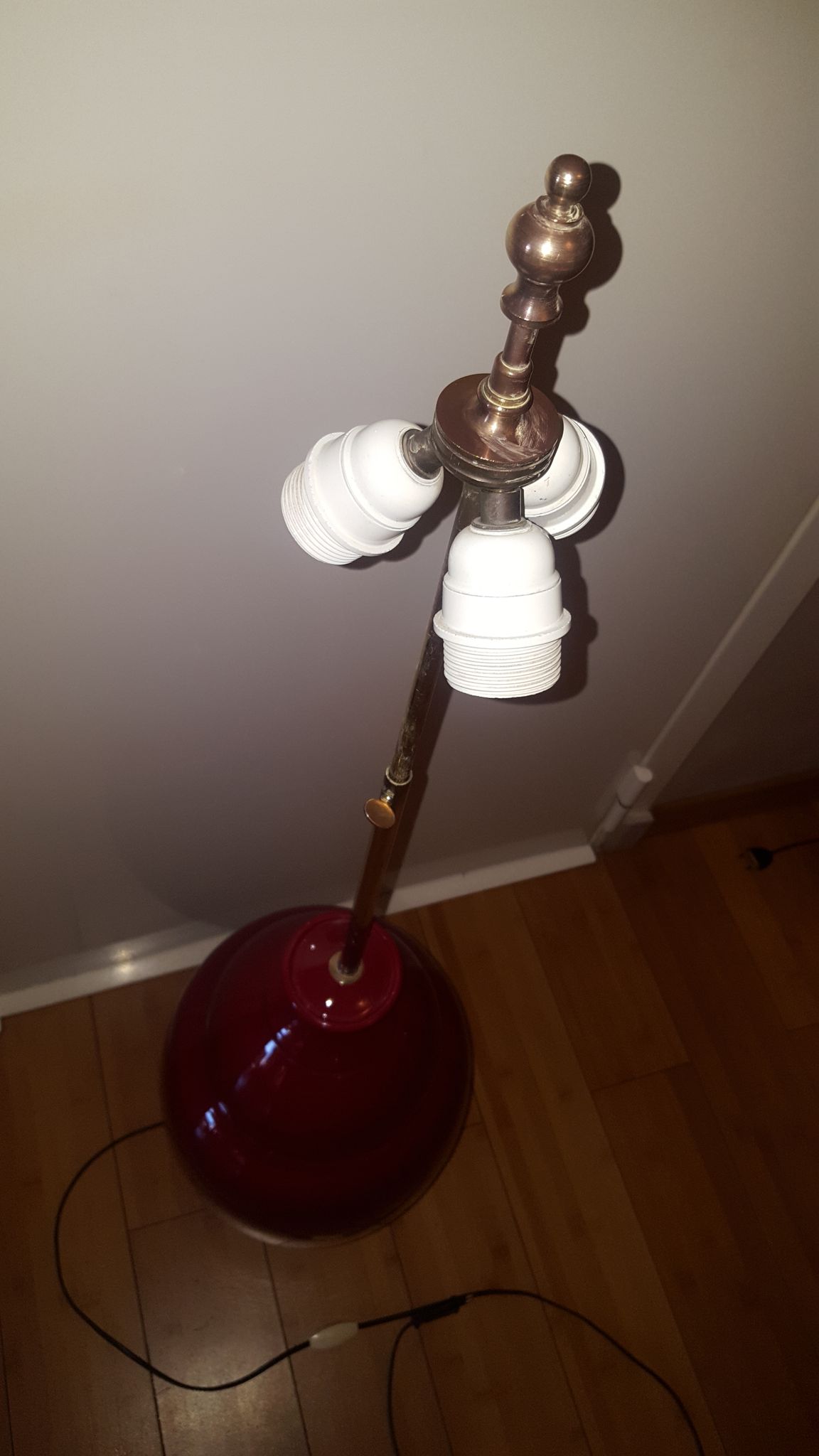 Ceramic lamppost with lampshade, Jacques Molin