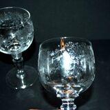 Saint-Louis set of 2 Rocaille acid-etched crystal balloon wine glasses H14.3