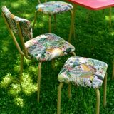Table chairs stools formica