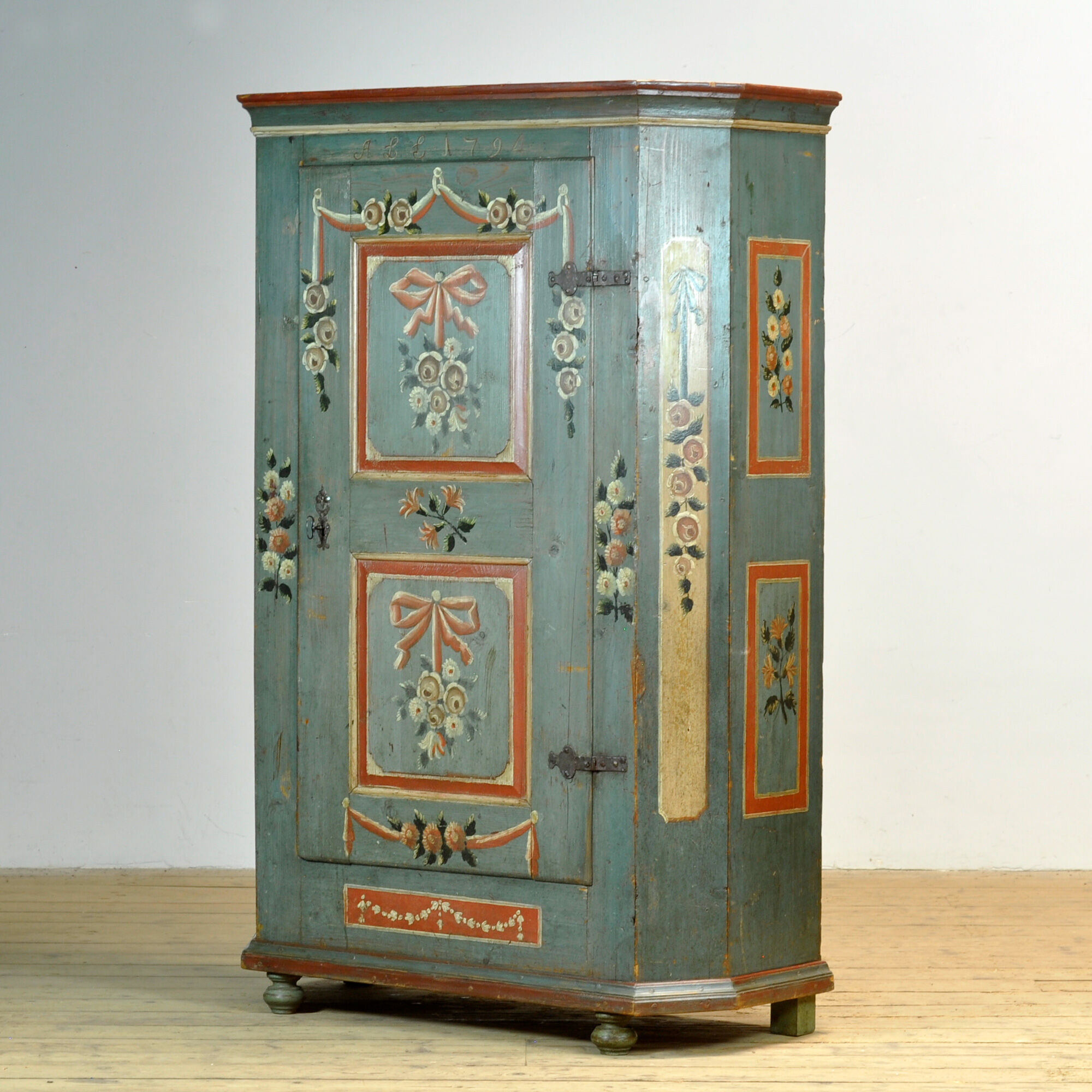 Pine bridal cabinet, dated 1794