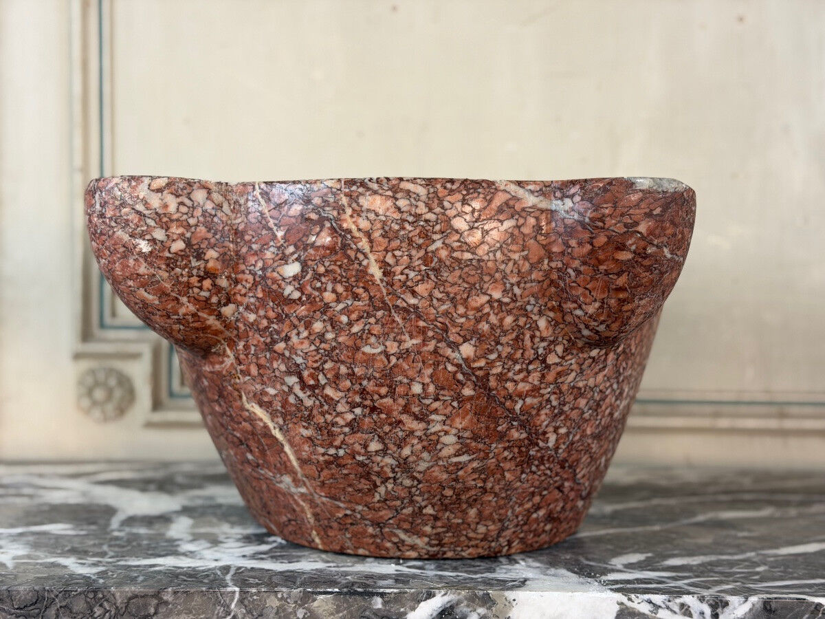 Large mortar in Phocaean pink marble, 19th century