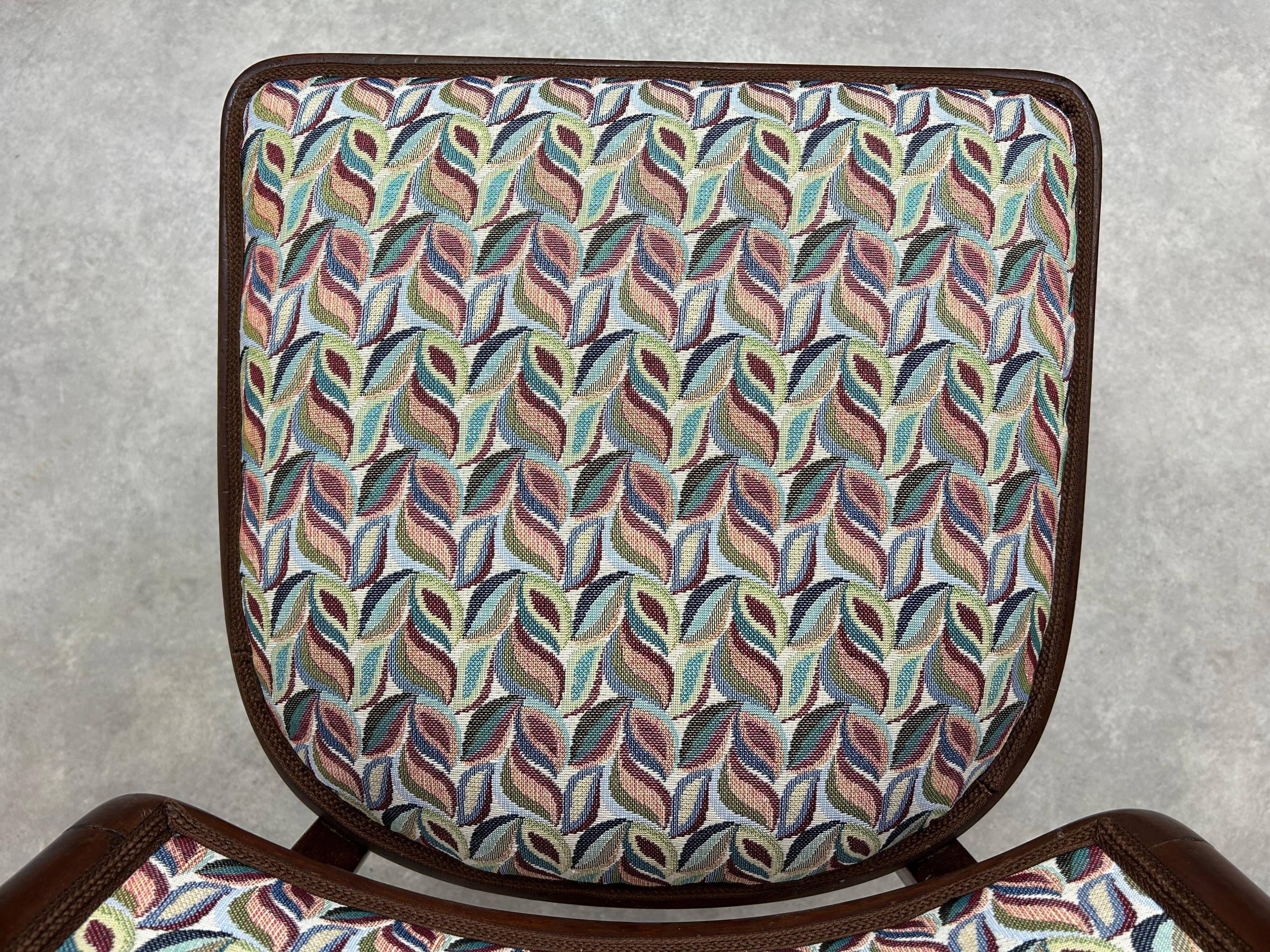 Dining chairs B-47 by Thonet