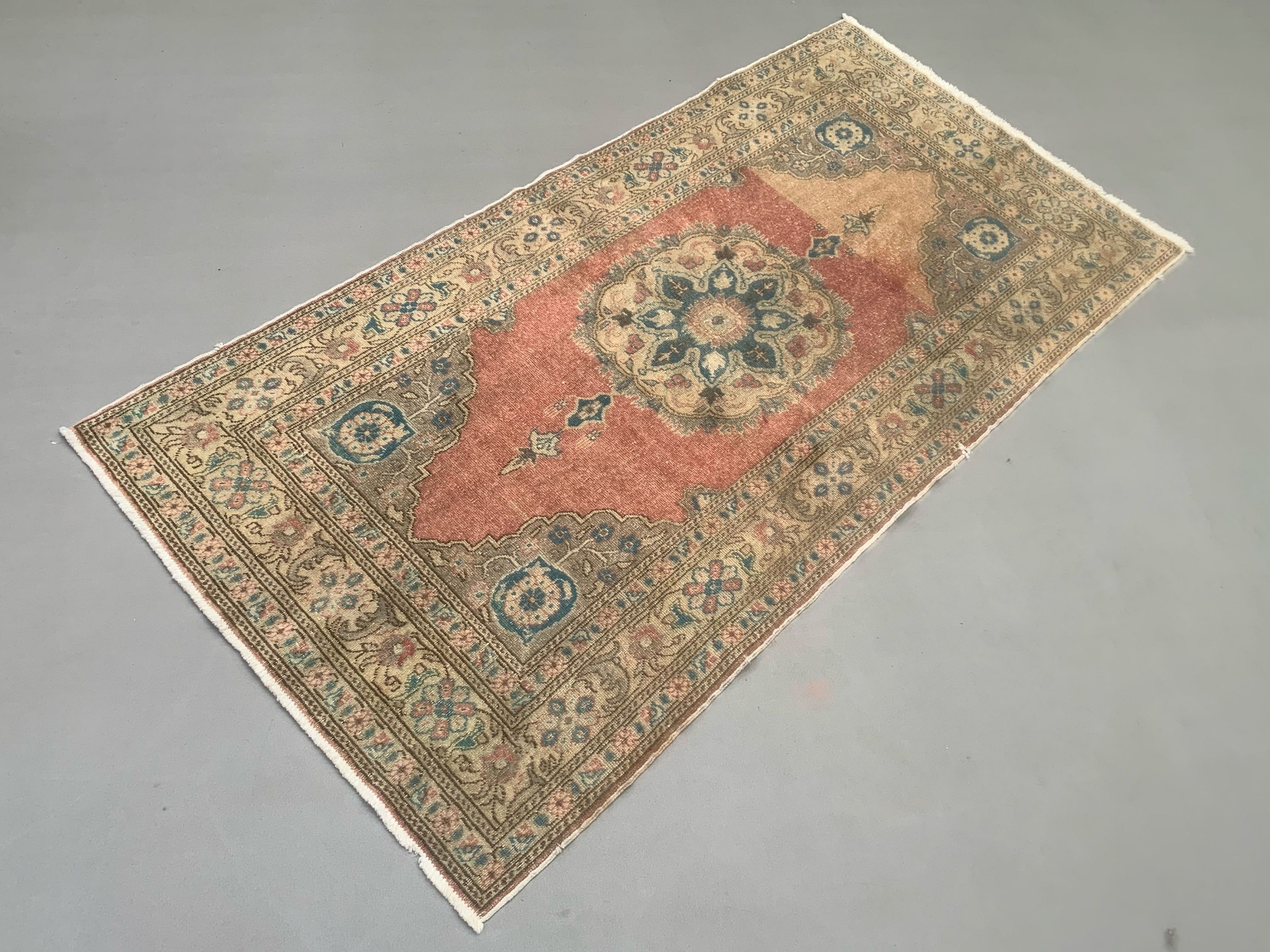 Vintage turkish oushak rug 187x91 cm carpet