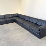 Grand canapé modulable en cuir noir, années 1970