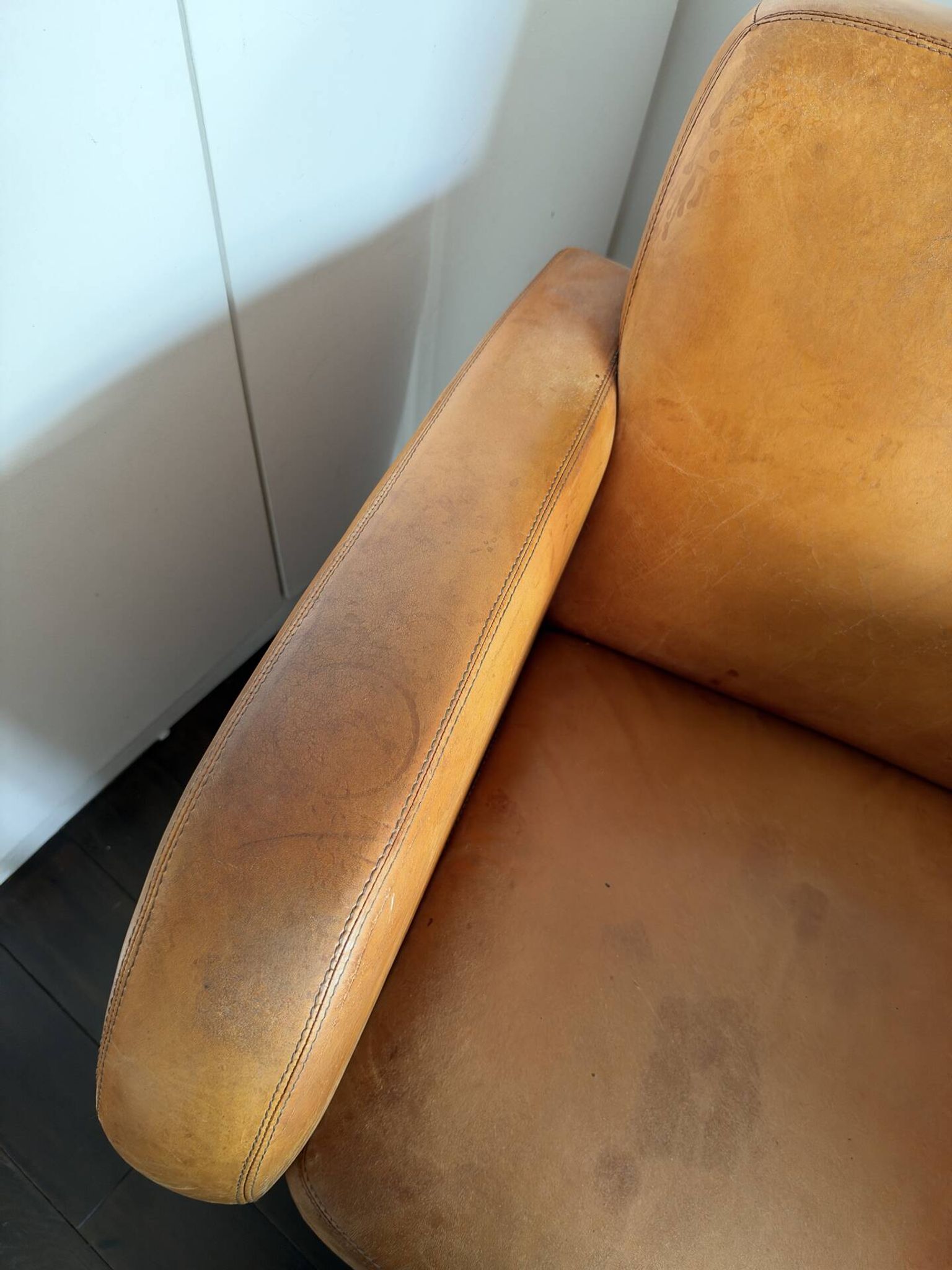 Fauteuil en cuir