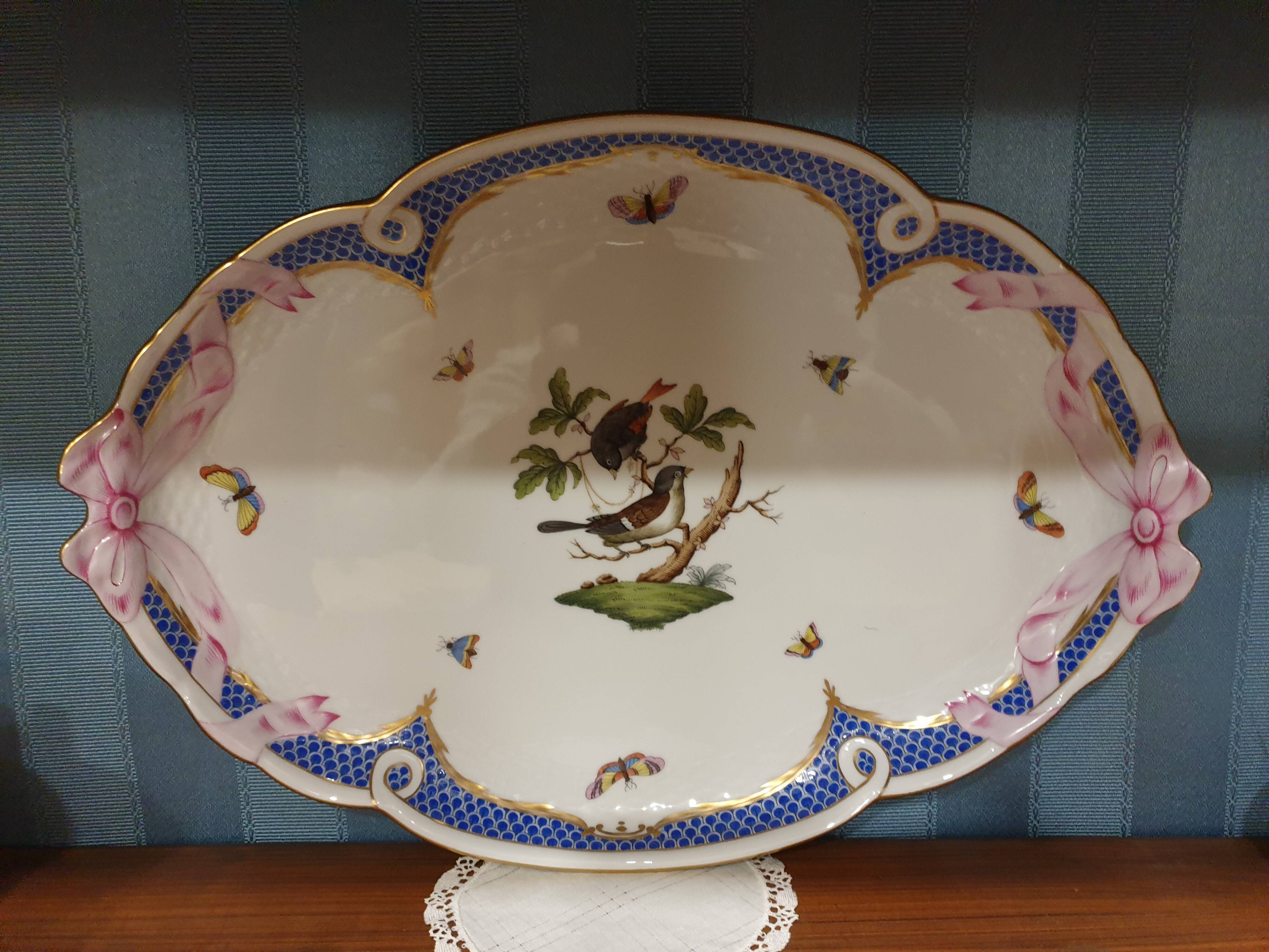 Fine porcelain Budapest porcelain, Herend Hungary