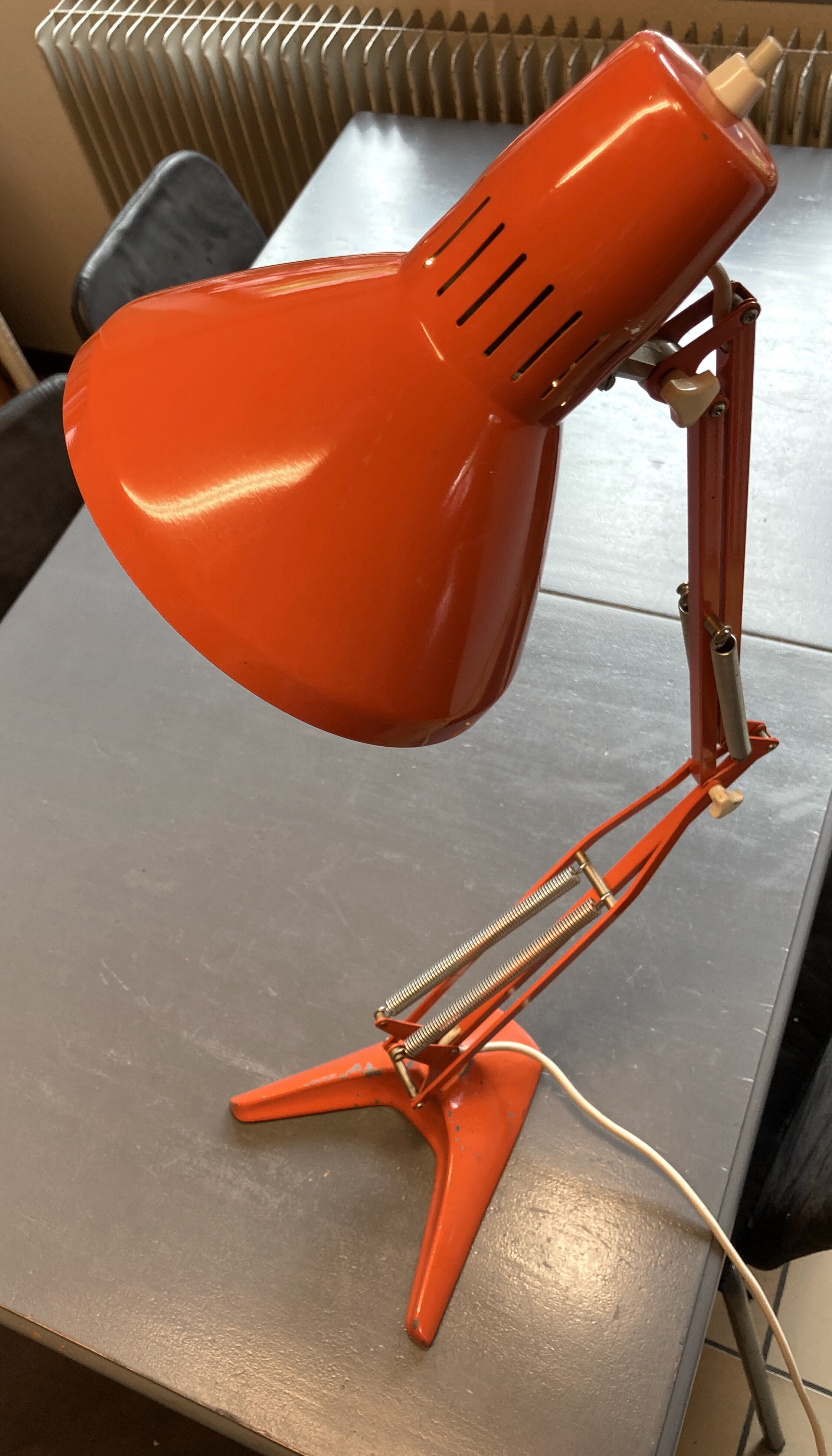 Lampe vintage  industriel de travail Sweden