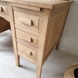 Master desk