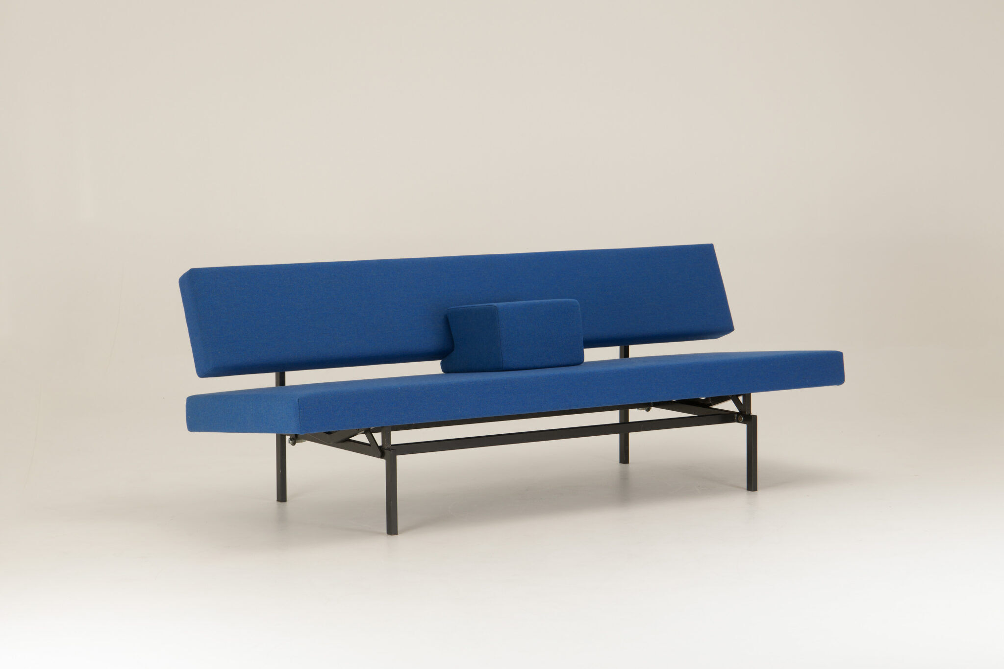 Model 540 daybed - Gijs van der Sluis