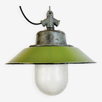 Lampe à Suspension Industrielle en Émail Vert et en Fonte, 1960s