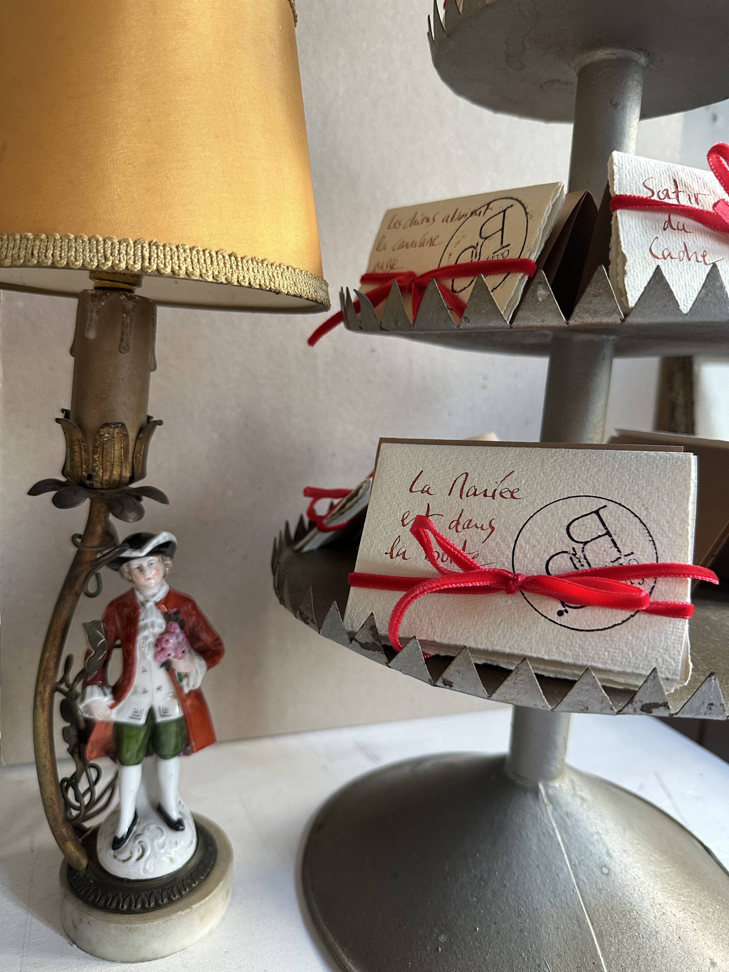 Antique porcelain marquis figurine lamp, 1940