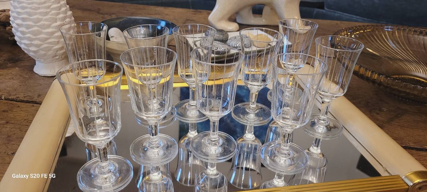 Set of 60's chiseled glasses