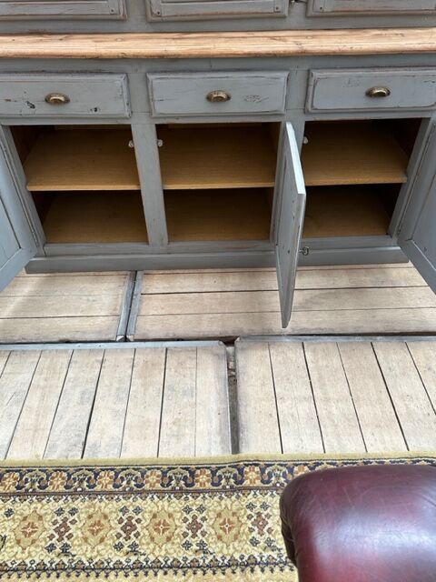 Oak vessel with grey patina