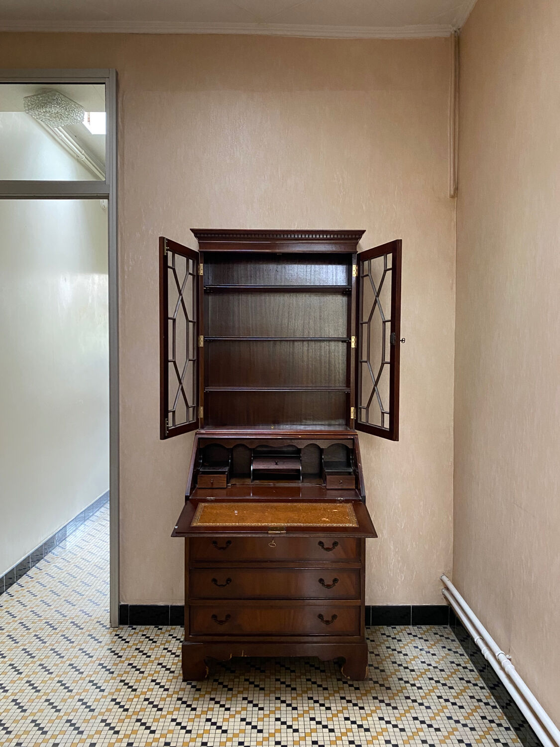 English solid wood scriban